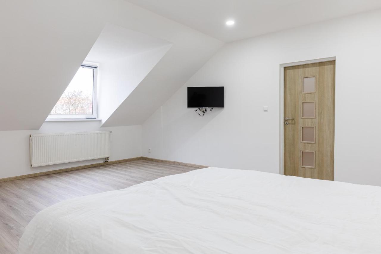 Apartment Th Karlovy Vary Luaran gambar